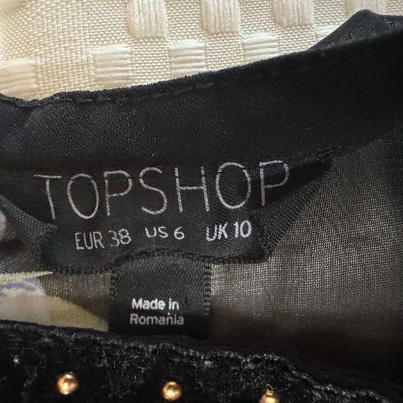 Topshop studded puff sleeve black dress with blue flowers - Picture 4 of 6